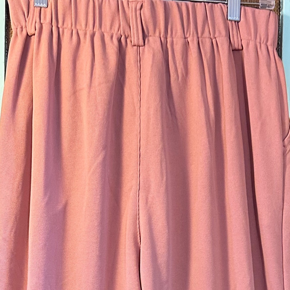 HALARA Blush Wide-Leg Women's Pull-on Trouser, size M EUC - Picture 4 of 5